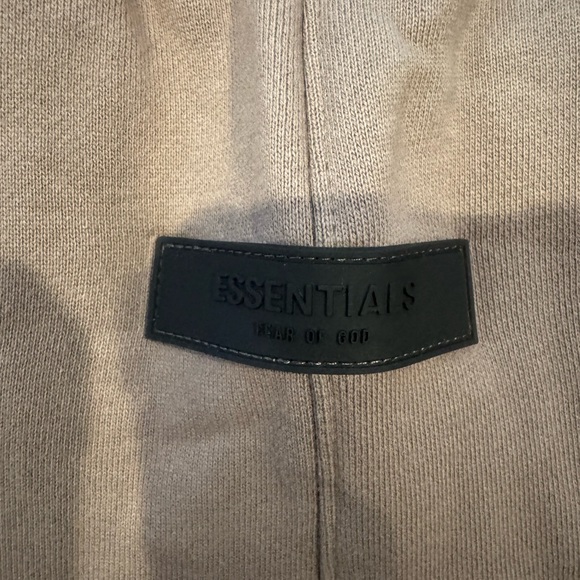 Fear of God Essentials Hoodie and Sweatpants Set in Desert Taupe - Picture 4 of 8